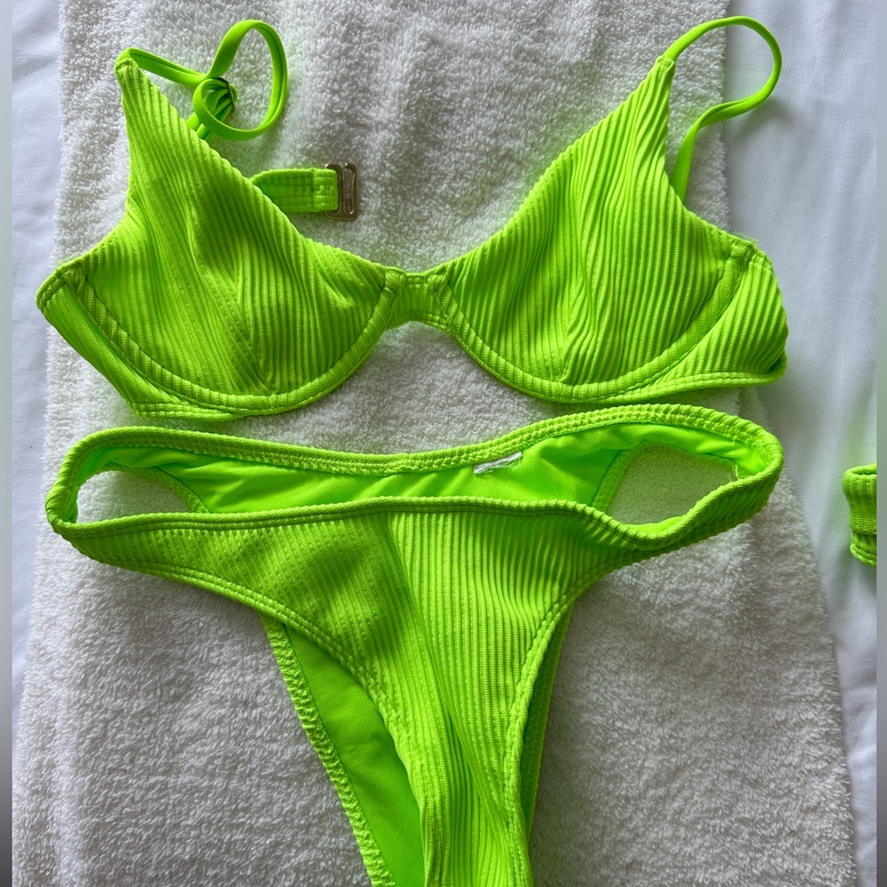 Hollister Bikini